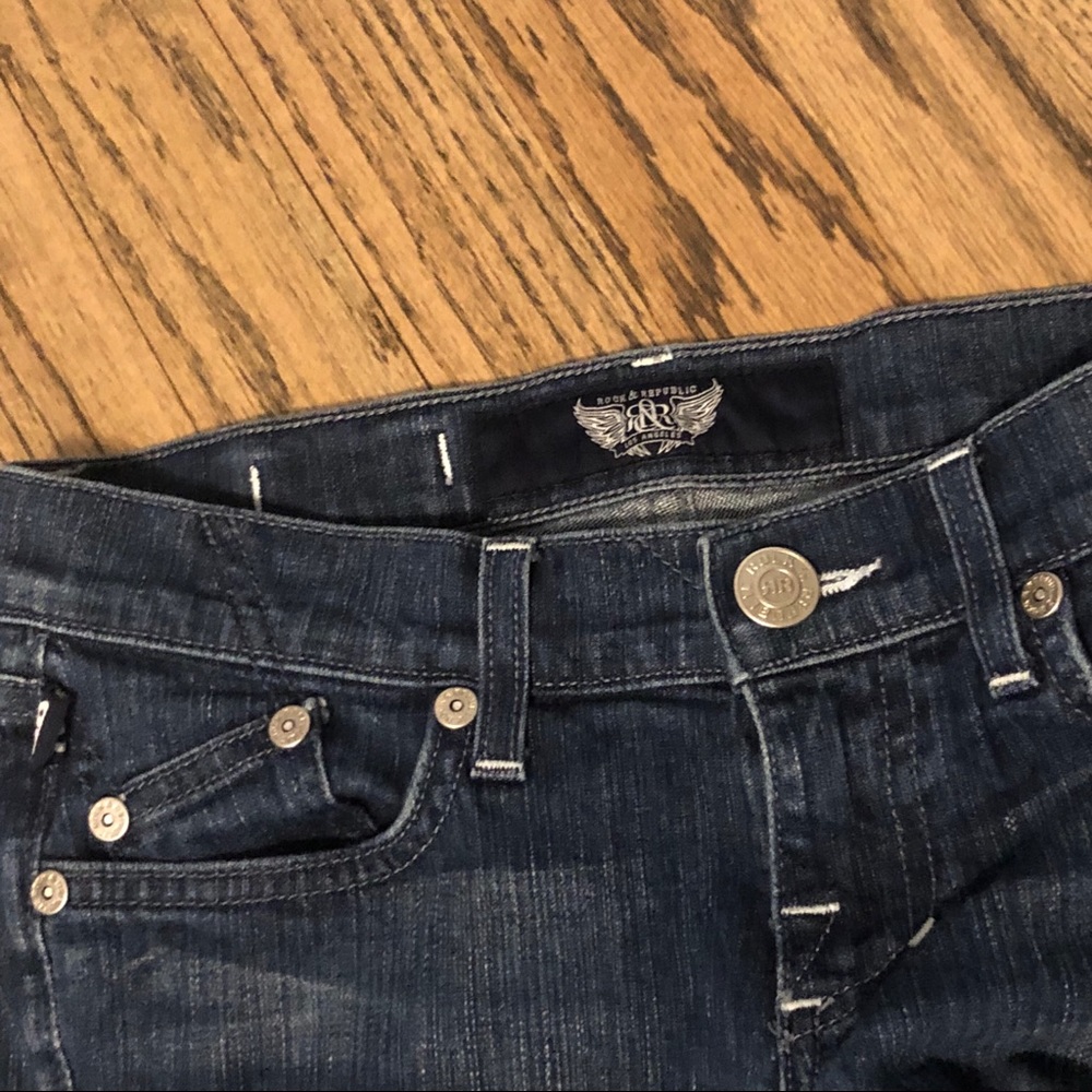 Rock and Republic Blue Jeans - Picture 3 of 7